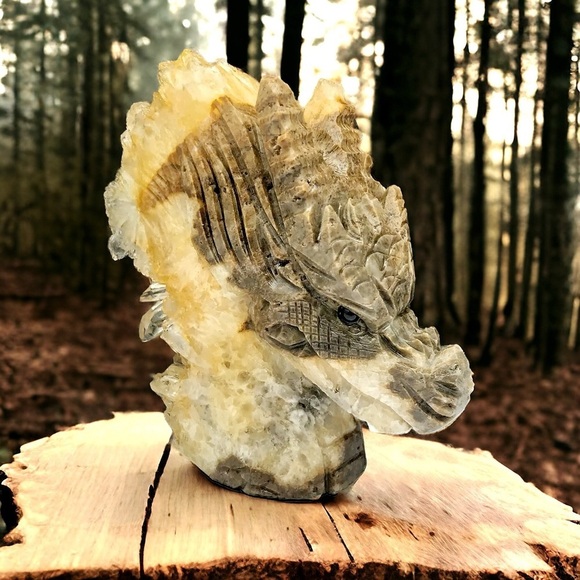 DRAGON MAGNIFICENT OOAK Hand Carved Natural Quartz Crystal Geode - Picture 2 of 4